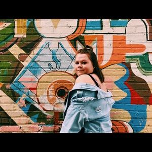 Meet your Posher, Landy